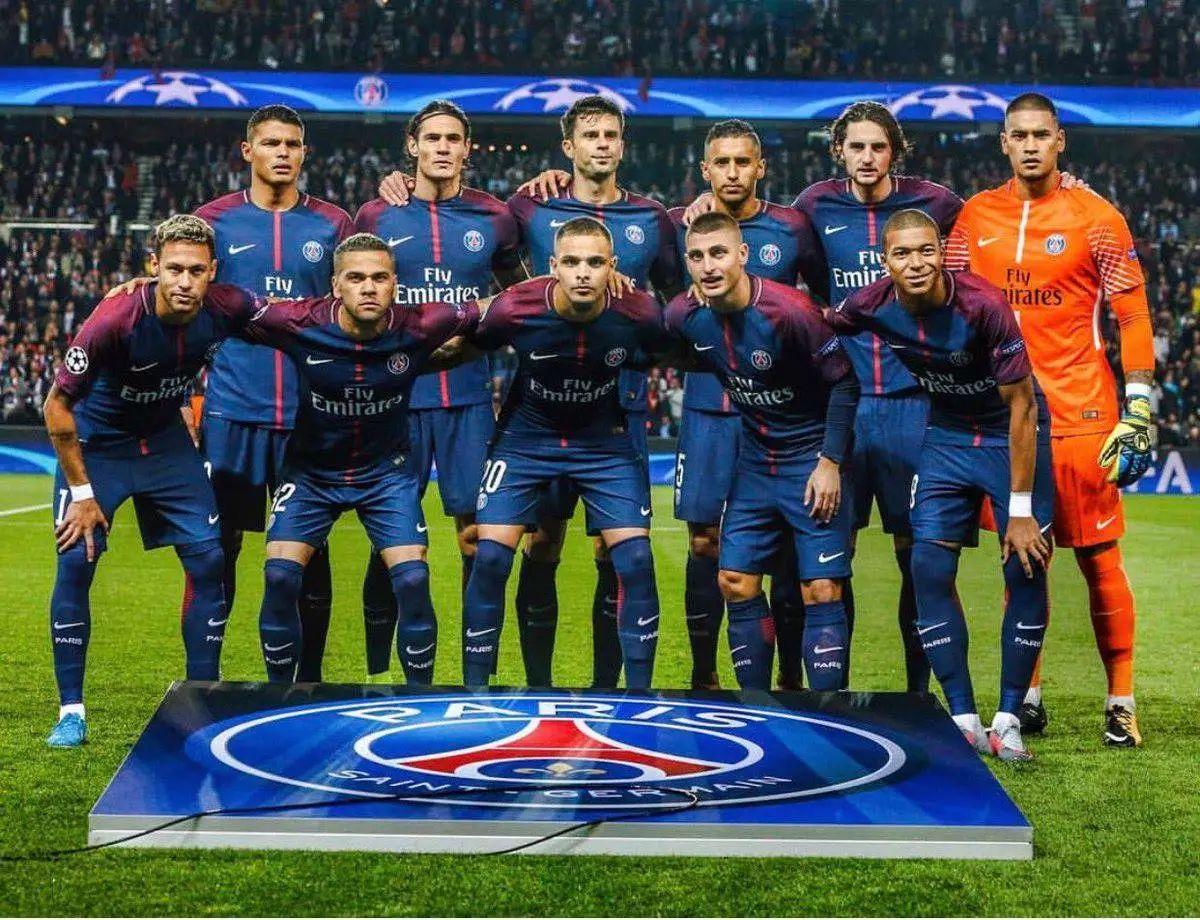 北京时间12月10日凌晨04：00，2025／26赛季欧冠联赛阶段第六轮的一场关键对决将在诺坎普球场上演。（欧冠2025／26第六轮关键战诺坎普打响，北京时间12月10日04：00开球）