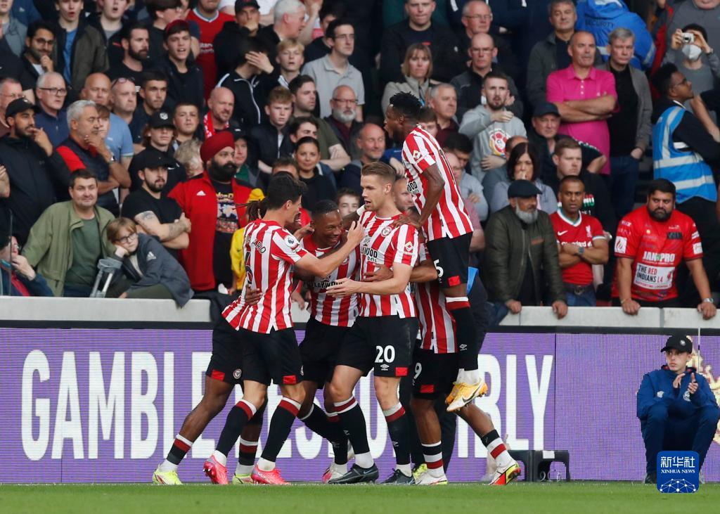 每体：皇马内部已经失衡，他们持续攻击裁判是在转移矛盾（每体：皇马内部失衡，频繁抨击裁判意在转移矛盾）