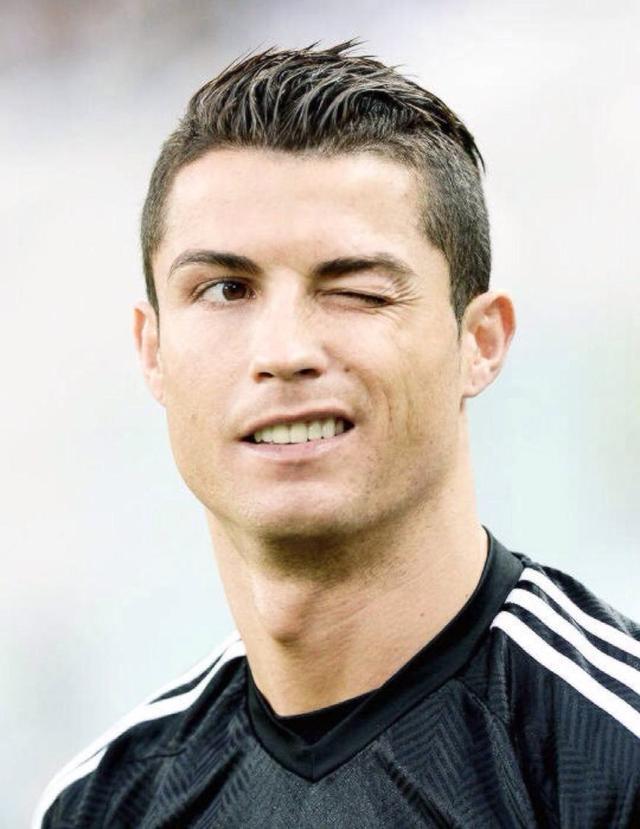 纳尼：若C罗参加明年世界杯并夺冠，那将是其生涯最完美的终点（纳尼称：若C罗出战明年世界杯并捧杯，将为其生涯画上最完美句号）