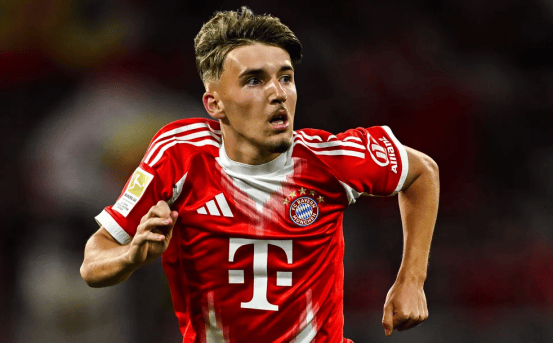 8球2助攻，普利希奇本赛季直接参与进球数已经上双（普利希奇8球2助，本季直接参与进球达两位数）